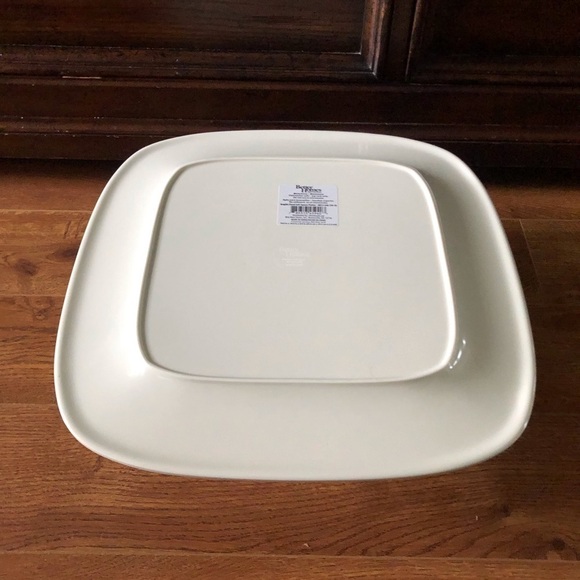 Better Homes & Gardens navy blue & white Melamine Graphic Floral Square Platter - Picture 2 of 5